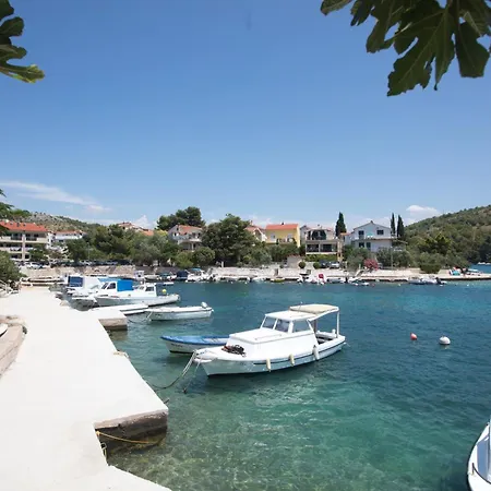 Apartments By The Sea Zaboric, Sibenik - 8368 * Zaboric