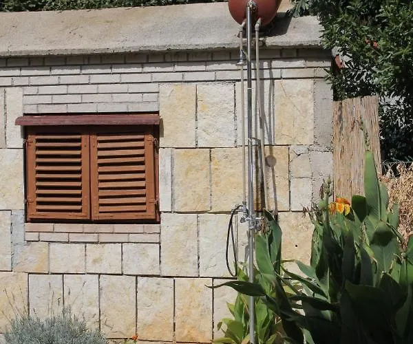 Apartments By The Sea Zaboric, Sibenik - 8368 * Zaboric