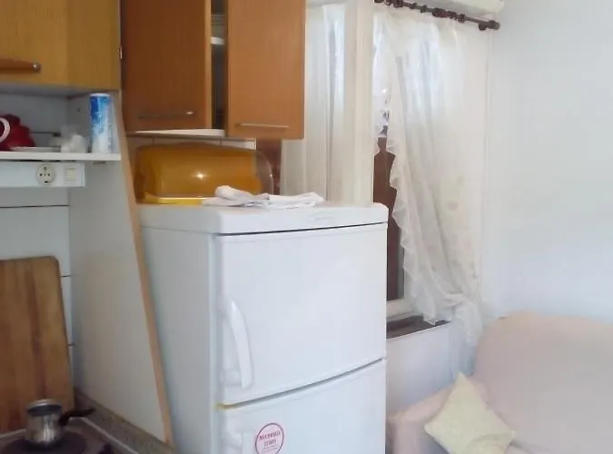 Apartments By The Sea Zaboric, Sibenik - 8368 *