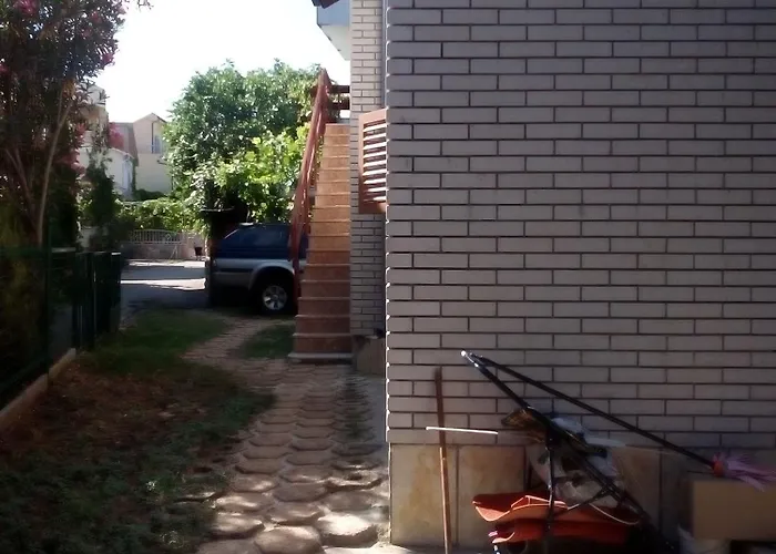 Apartments By The Sea Zaboric, Sibenik - 8368 * Zaboric